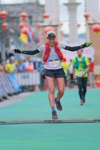 BIB: 5053
                            <button type="button" onclick="openModal(21764352)" class="btn btn-primary btn-sm float-right btn-popup" data-toggle="modal" data-target=".modal-high-quality">
                        <i class="fas fa-shopping-cart"></i> Add to Cart
                    </button>
                                            <button type="button" onclick="isThisMe(21764352, true)" class="btn btn-success btn-sm float-right btn-popup btn-isme hidden" data-toggle="tooltip" data-placement="bottom" title="นี่คือรูปของคุณใช่ไหม คลิกที่นี่เพื่อเอาเข้าอัลบั้ม">
                        <i class="fas fa-plus"></i> Add to album
                    </button>
                    <button type="button" onclick="isThisMe(21764352, false)" class="btn btn-warning btn-sm float-right btn-popup btn-isnotme hidden">
                        <i class="fas fa-ban"></i> Remove from album
                    </button>